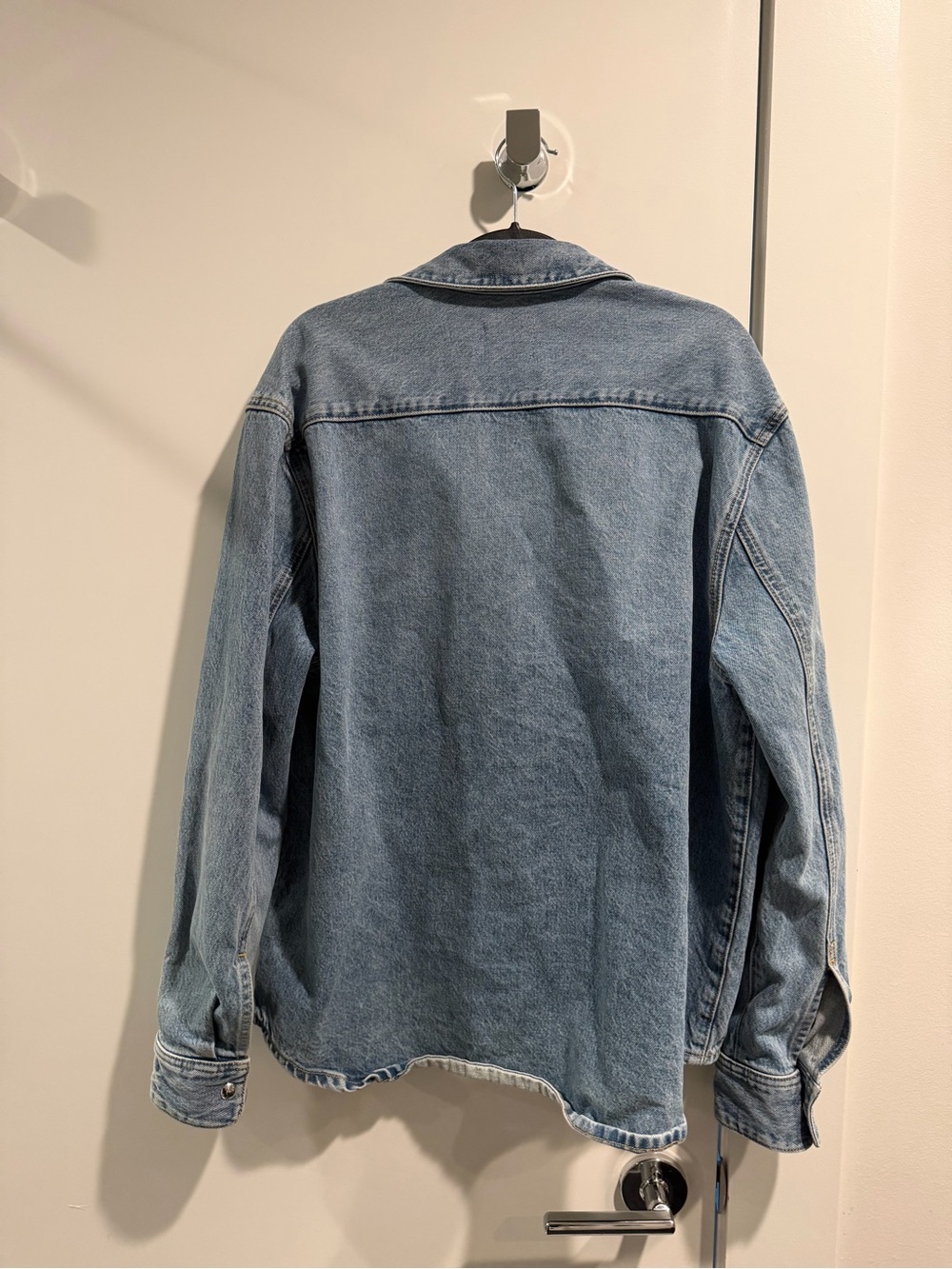 KHAITE Argo Light Blue Denim Snap-Front Shirt Jacket - Picture 5 of 5